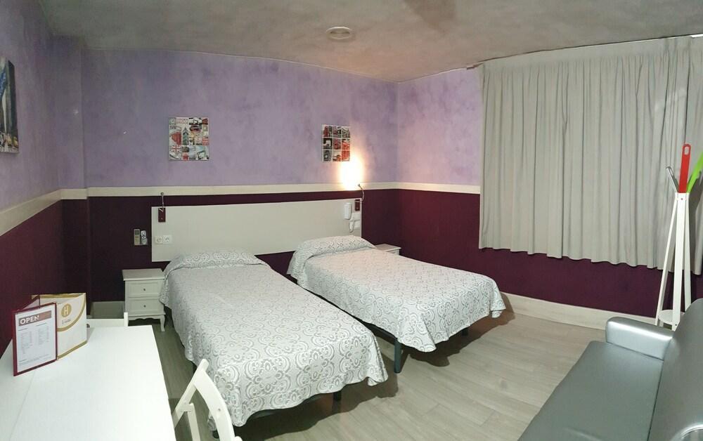 Hotel H Granollers Dış mekan fotoğraf