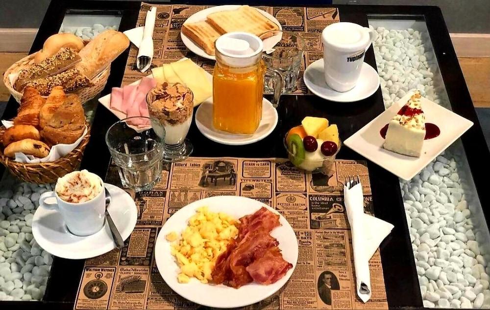 Hotel H Granollers Dış mekan fotoğraf