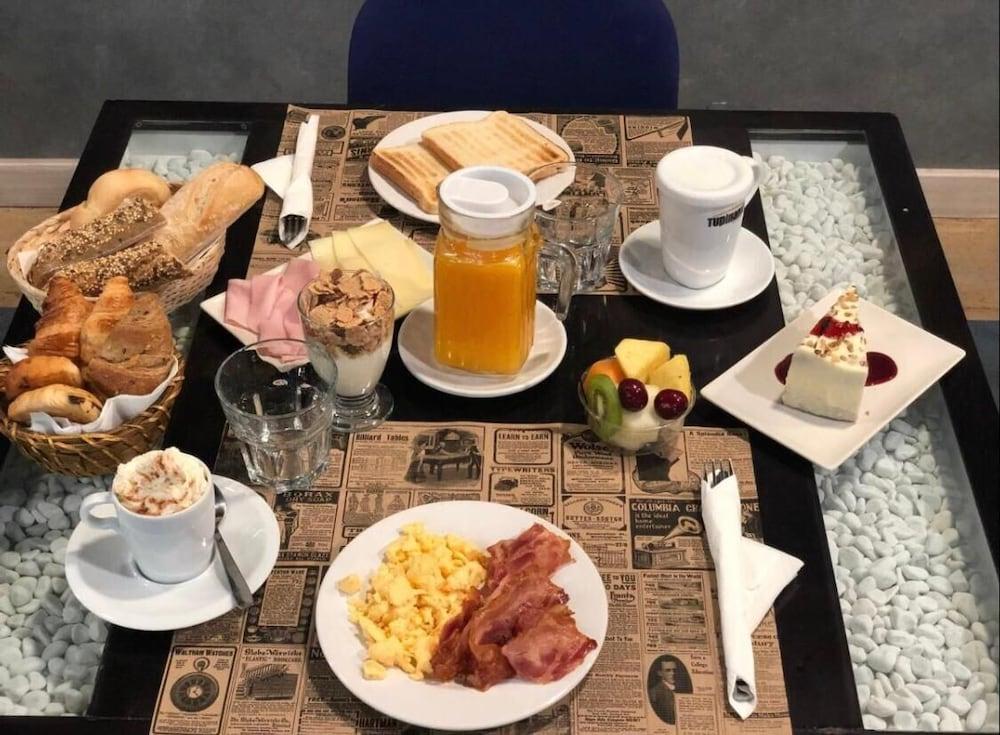 Hotel H Granollers Dış mekan fotoğraf