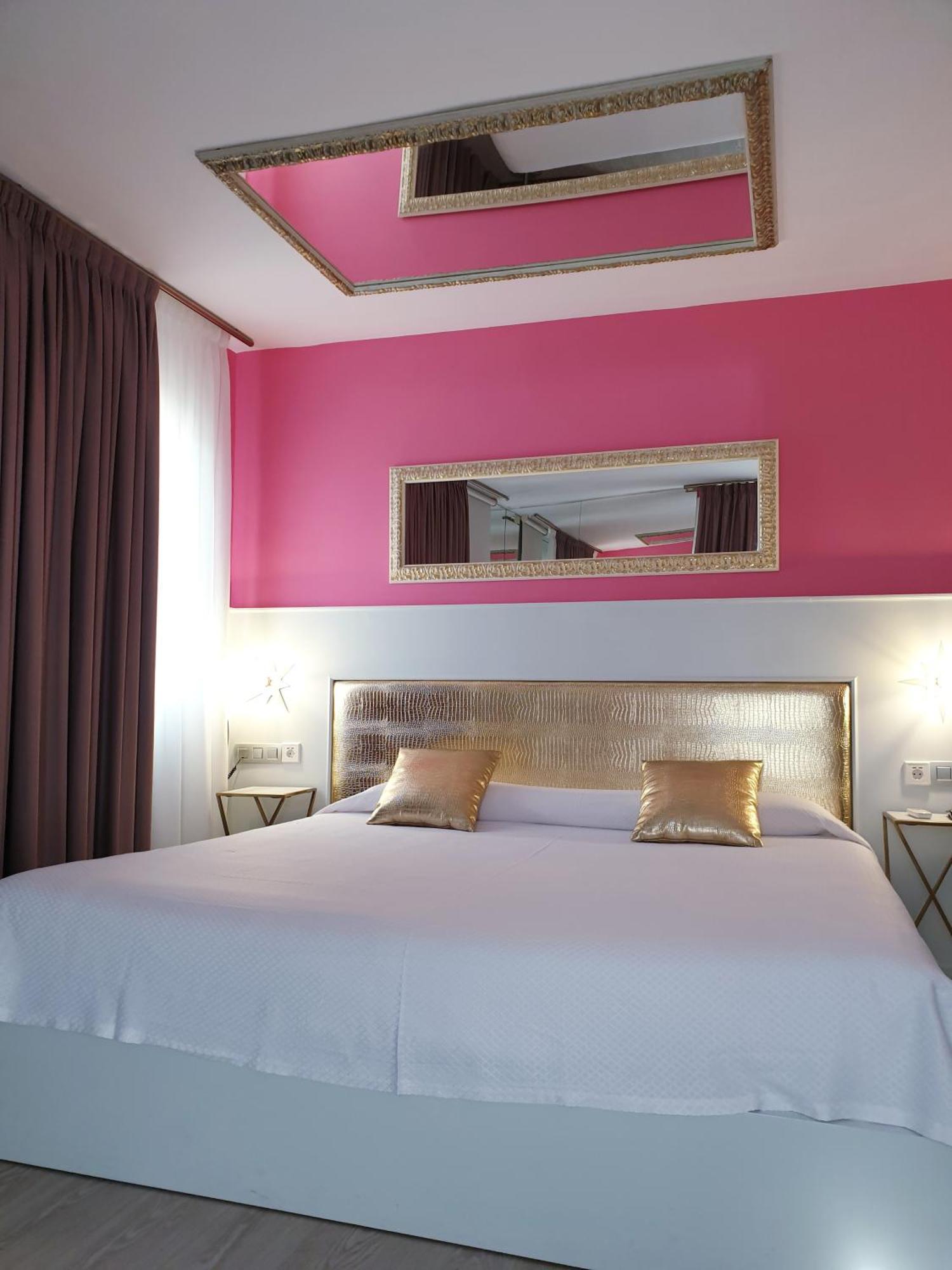 Hotel H Granollers Oda fotoğraf