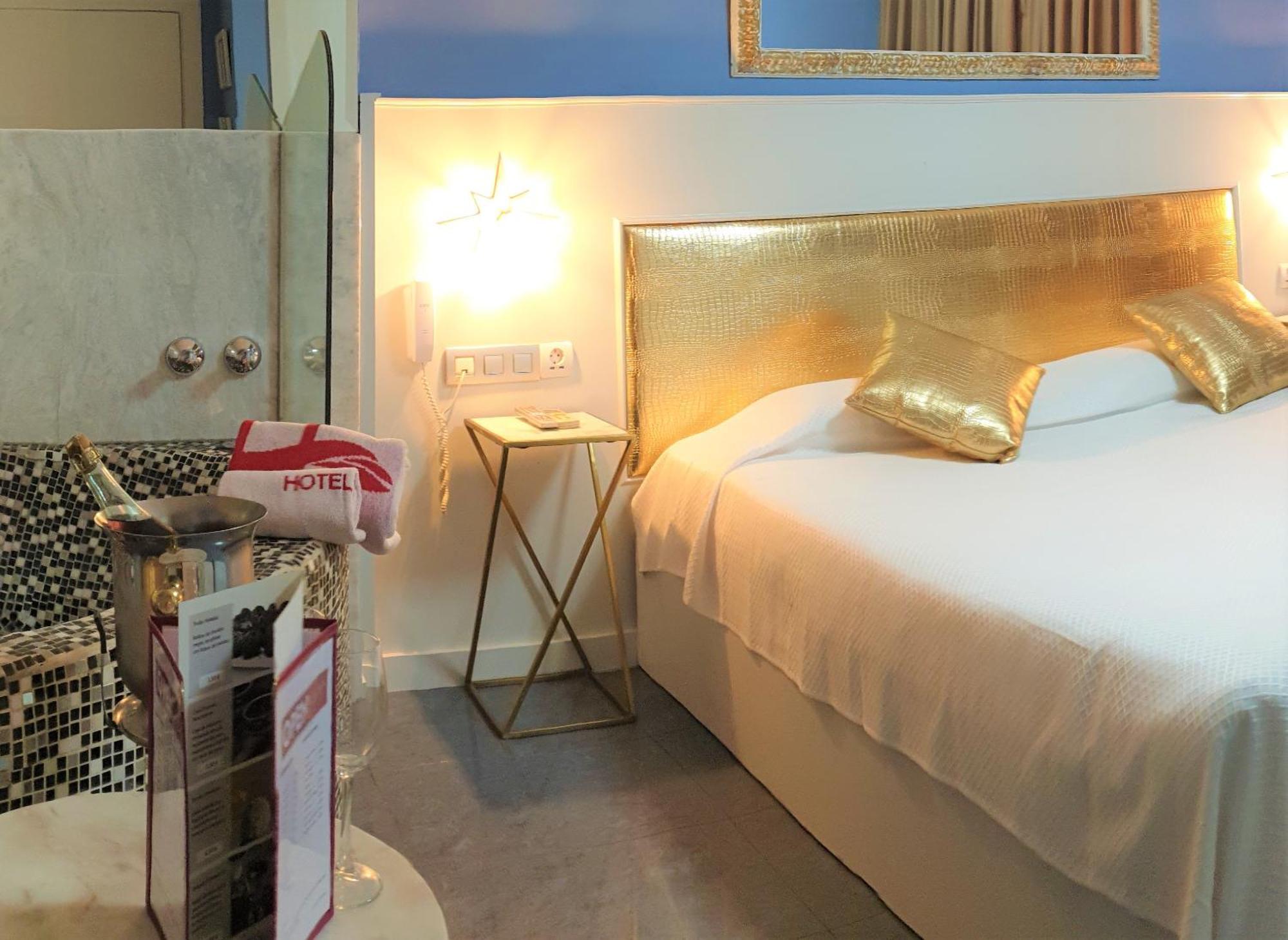 Hotel H Granollers Oda fotoğraf
