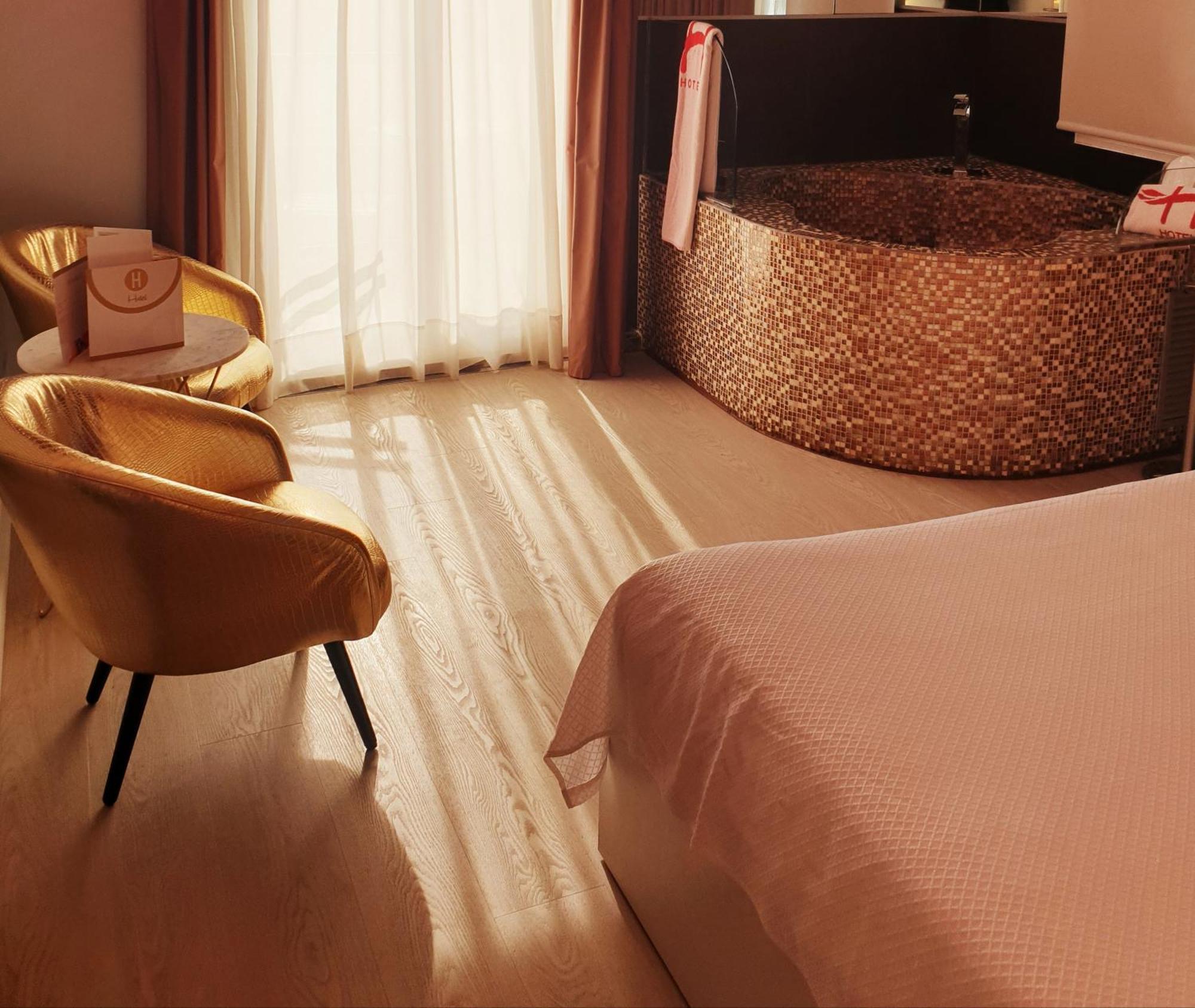 Hotel H Granollers Oda fotoğraf
